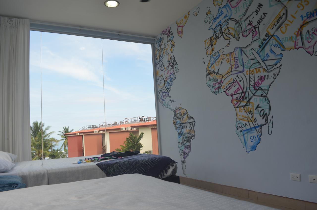 Room2Board Hostel And Surf School Jacó Dış mekan fotoğraf