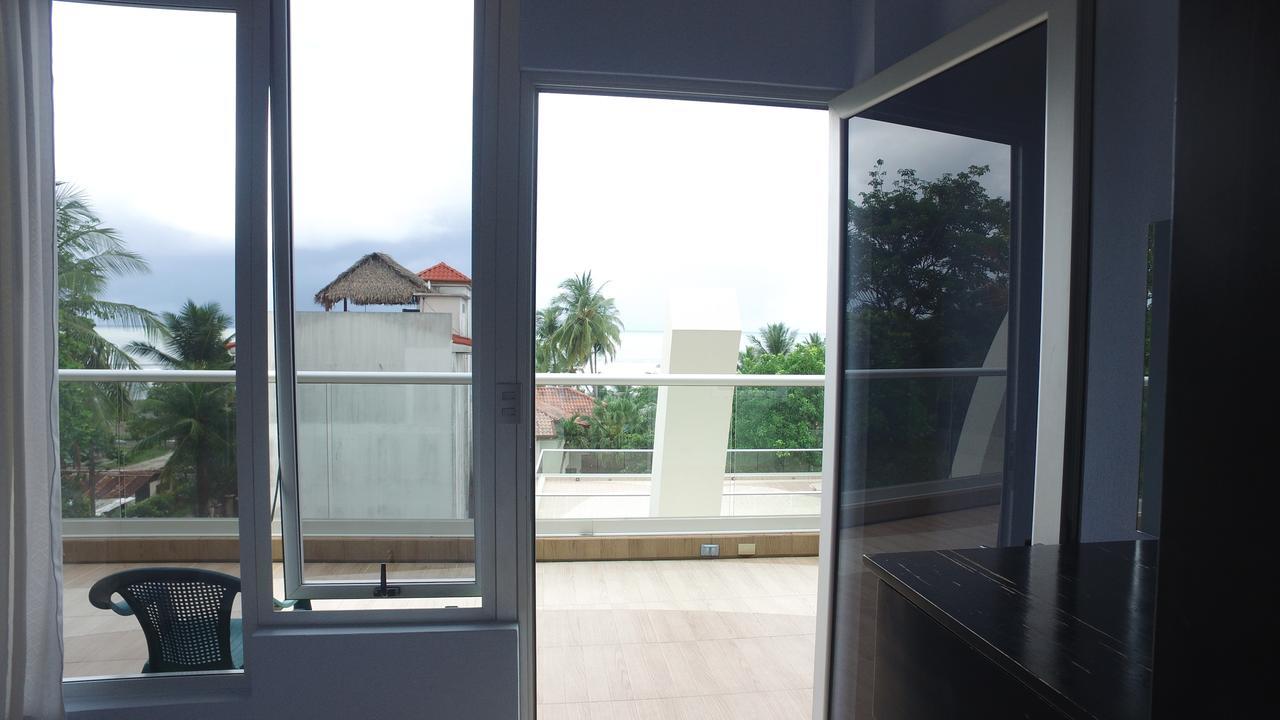 Room2Board Hostel And Surf School Jacó Dış mekan fotoğraf
